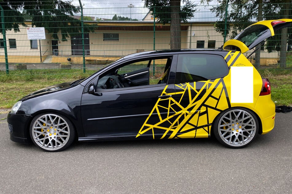 Der VW Golf GTI war den Polizisten bei einer Kontrolle ins Auge gefallen.