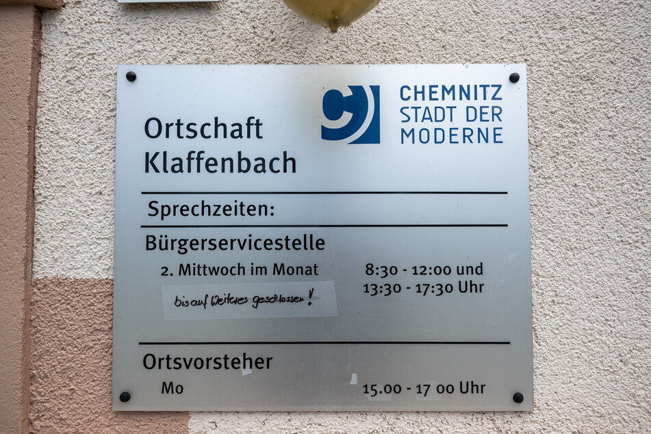 Wer hier Rat sucht, wird "bis auf Weiteres" vertröstet.