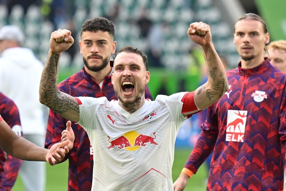 Unter Kapitän David Raum (27, v.) läuft es bei RB Leipzig aktuell ziemlich gut. Vier Siege in Folge sprechen eine deutliche Sprache.