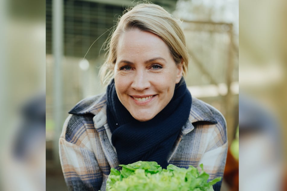 Die ehemalige Tagesschausprecherin Judith Rakers (48) kümmert sich seit ihrem Ausstieg um alle Projekte rund um ihre "kleine Farm".