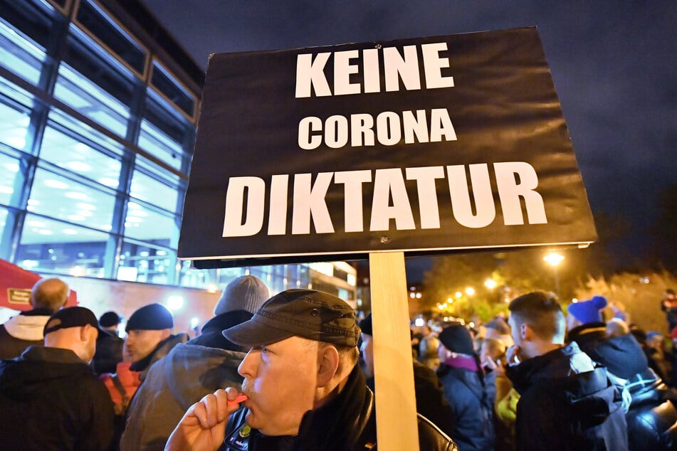 Thüringen plant Aufhebung der Teilnehmerzahl bei Demos