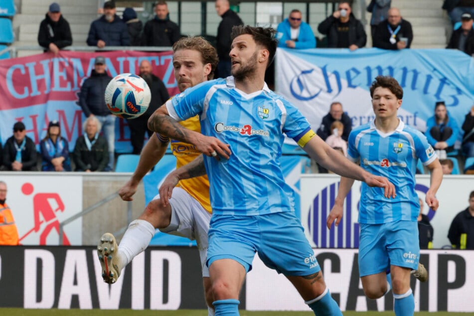 Der CFC hofft auf eine Punktlandung bei seinem Top-Stürmer Dejan Bozic (33).