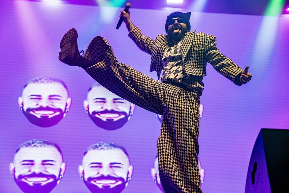 Bei "Eurovision in Concert" präsentierte der 27-Jährige "Ferto" vor Publikum.