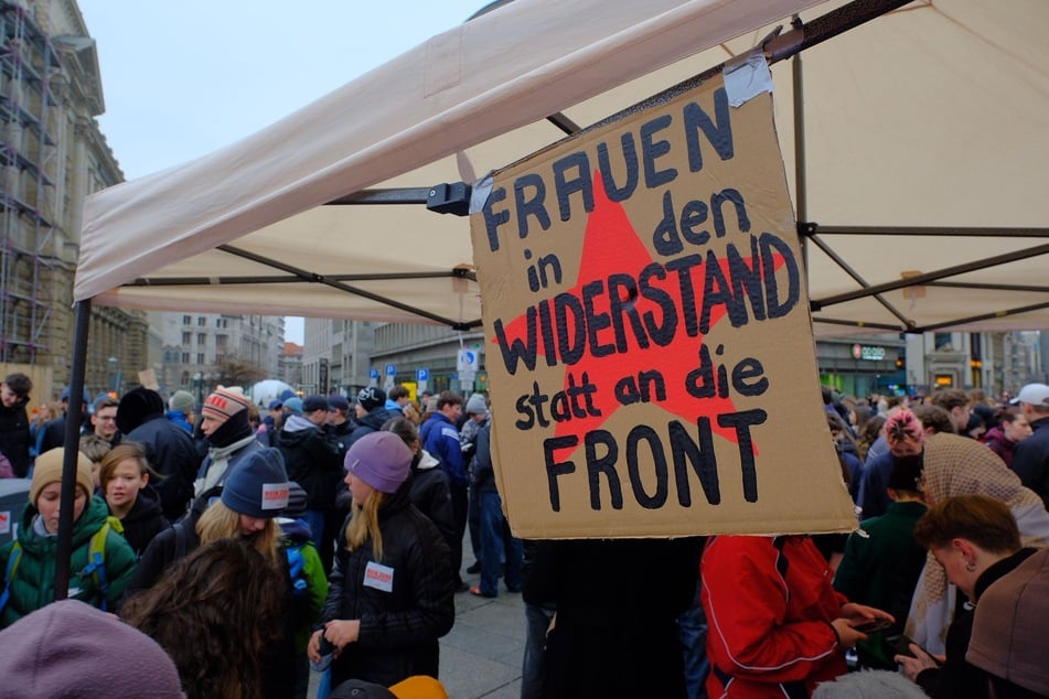 Bundesweit sprechen machen sich Schüler gegen die Wehrpflicht stark.