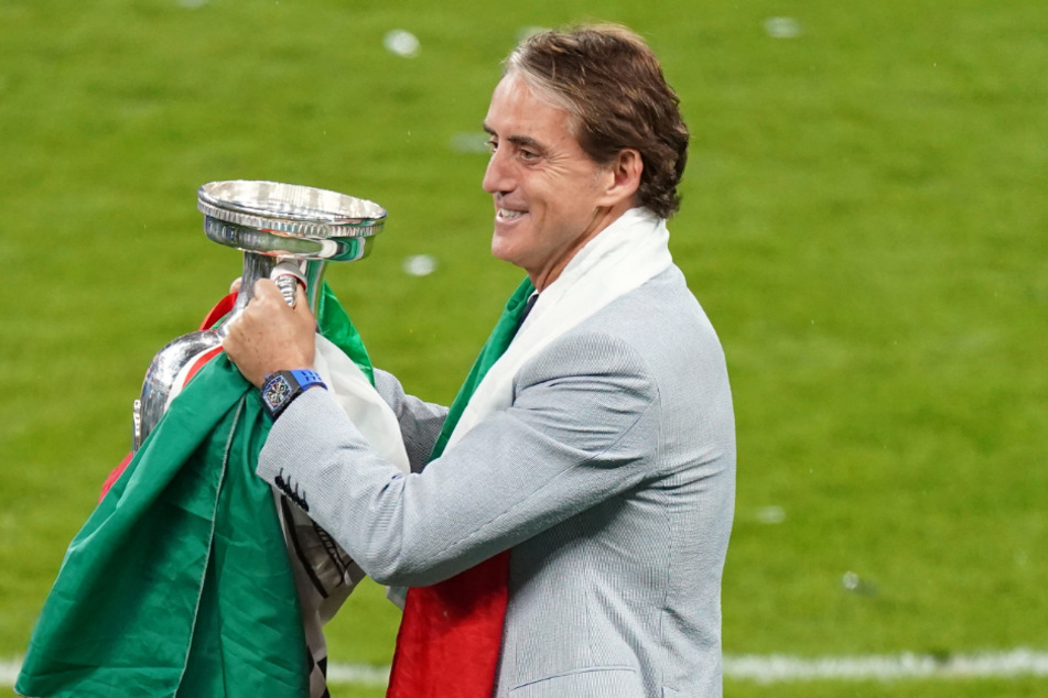 Im Wembley krönte sich Roberto Mancini (58) mit Italien zum Europameister, jetzt wechselt er nach Saudi-Arabien.