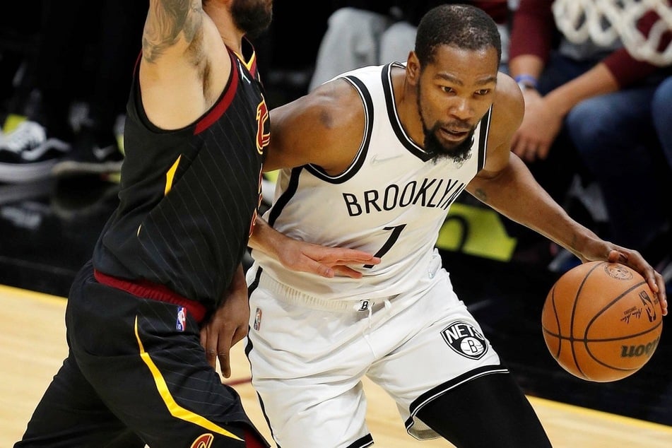 NBA: The Nets stage a huge comeback to get the late win over the Cavs!