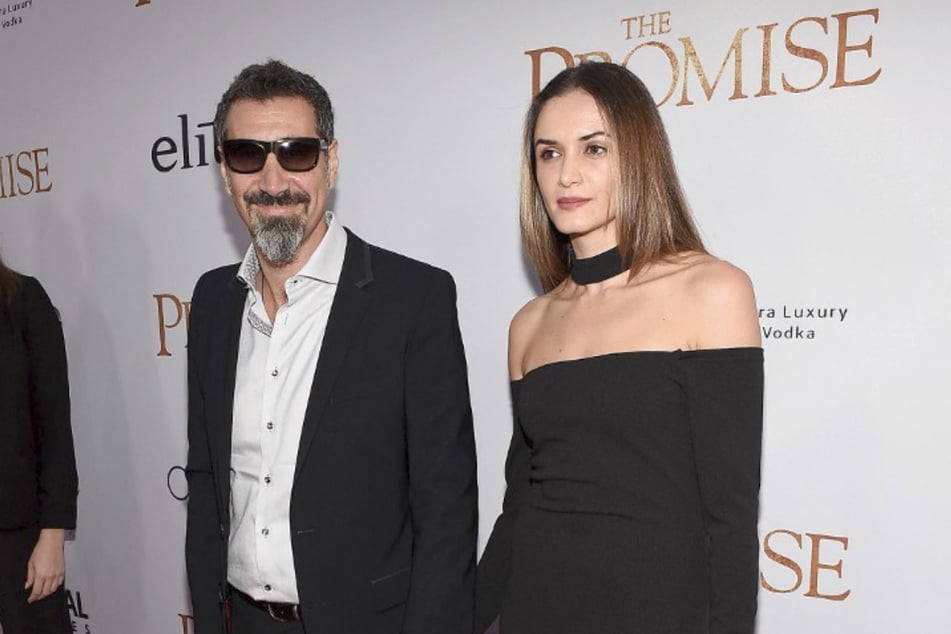 Große Liebe: 2012 heiratete Serj Tankian (54) seine langjährige Freundin Angela Madatyan.