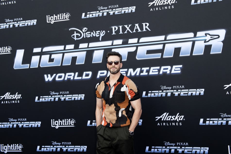 In seinem eigenen Film spricht Chris Evans (44) den legendären "Toy Story"-Charakter Buzz Lightyear.