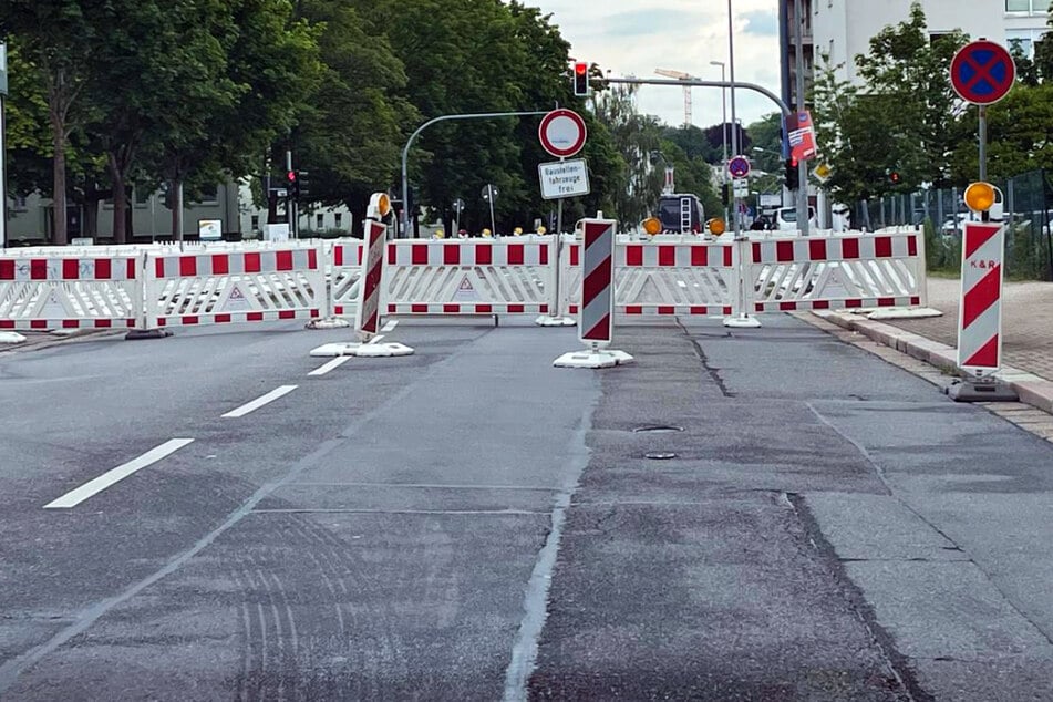 Bis voraussichtlich 24. Juni ist die Bergstraße zwischen Ludwigstraße und Salzstraße voll gesperrt.
