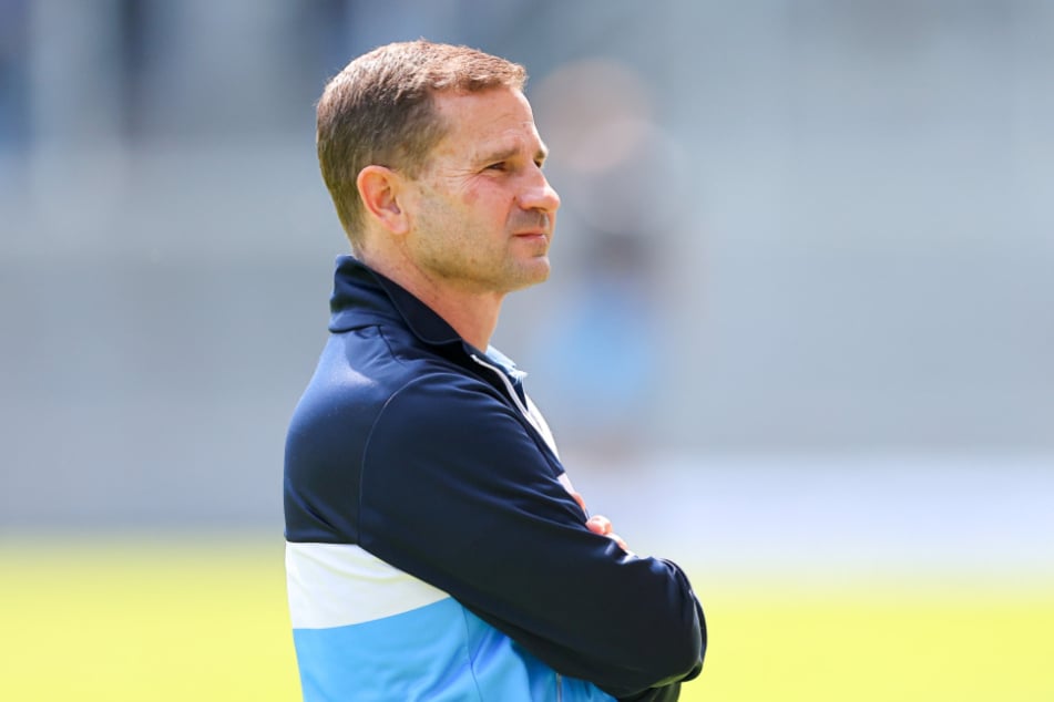 Marc Arnold (54) klagt gegen die fristlose Kündigung durch die CFC Fußball GmbH.