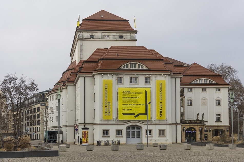 Im Schauspielhaus kehrt Christian Friedel mit Shakespeare zurück.