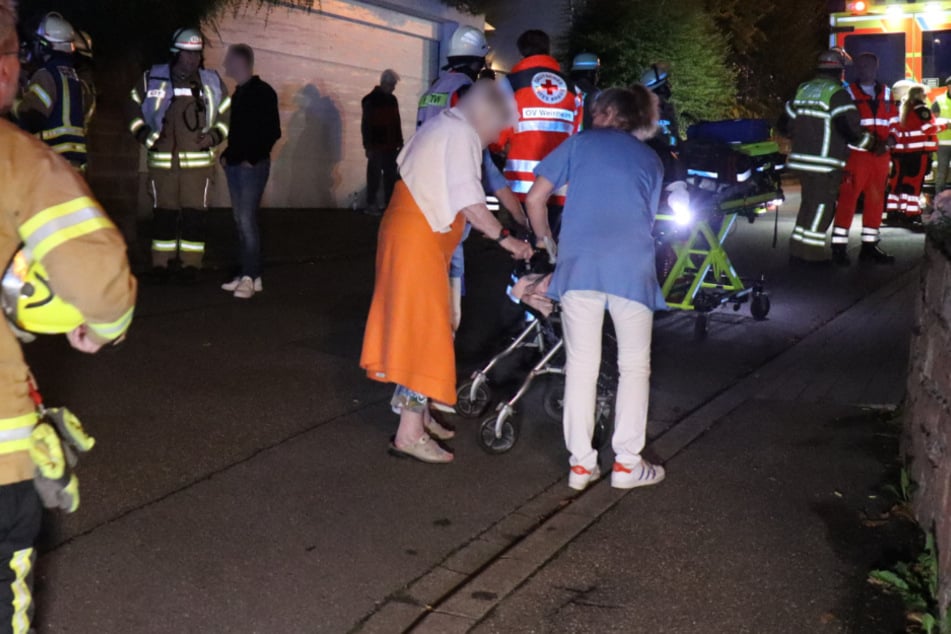 Mehrere Bewohner mussten die Einrichtung am Abend verlassen.