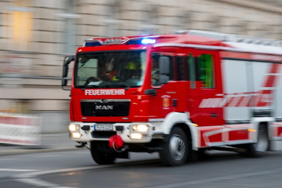 Die Freiwilligen Feuerwehren Borna und Zedtlitz löschten den Brand. (Symbolfoto)