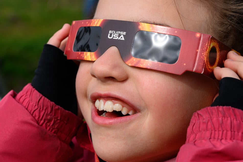 Wer in Hessen die Sonnenfinsternis beobachten will, sollte am Mittwochabend gute Sicht haben.
