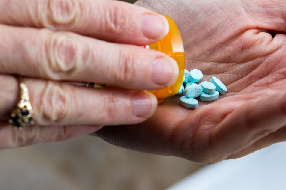 "Hidden epidemic": UN experts warn against rising drug use among the elderly