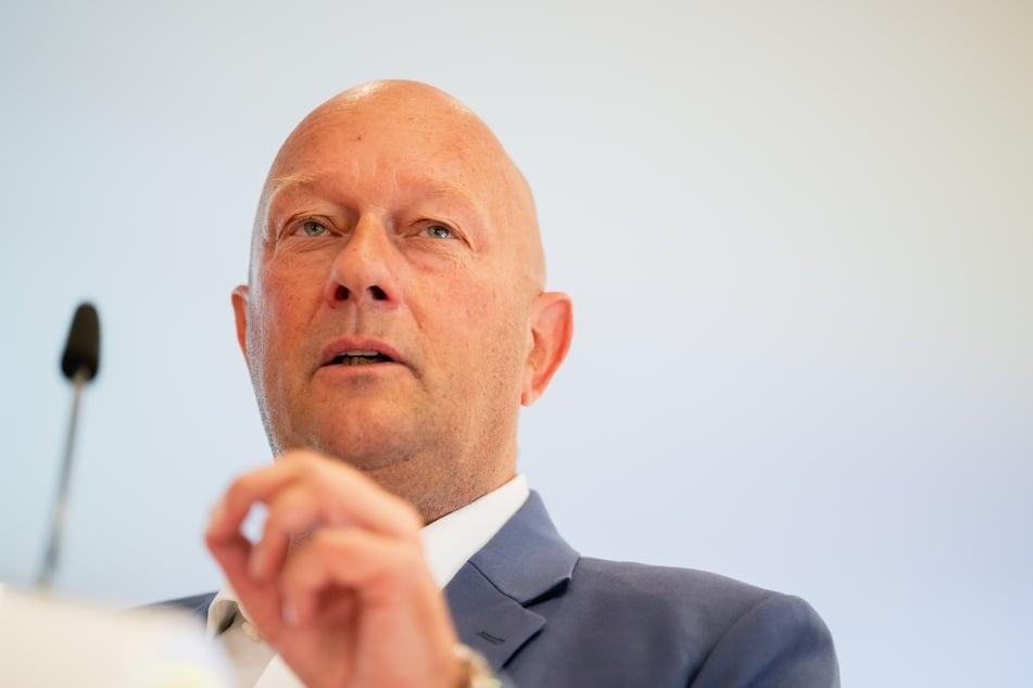 "Ministerpräsident a.D." Thomas Kemmerich (60) hat als neuer Vorsitzende von Team Freiheit viel vor. (Archivbild)