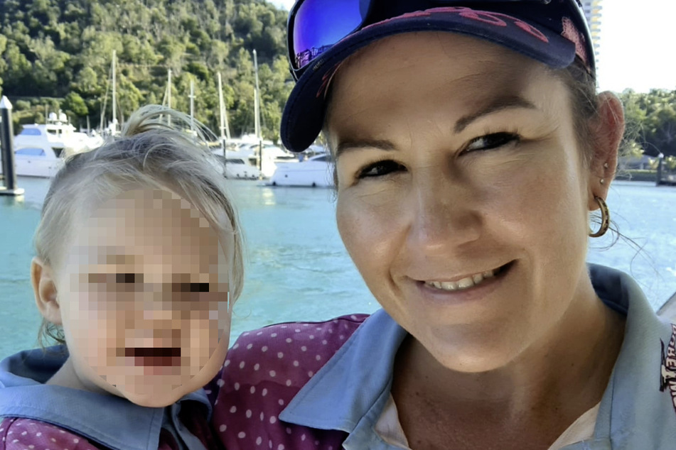 Kylie Coates konnte mehrere Schlangen in ihrer alten Waschküche beobachten.
