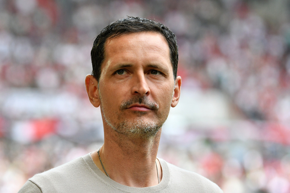 Auch Trainer Dino Toppmöller (44) zollte seinem Kapitän Anerkennung.