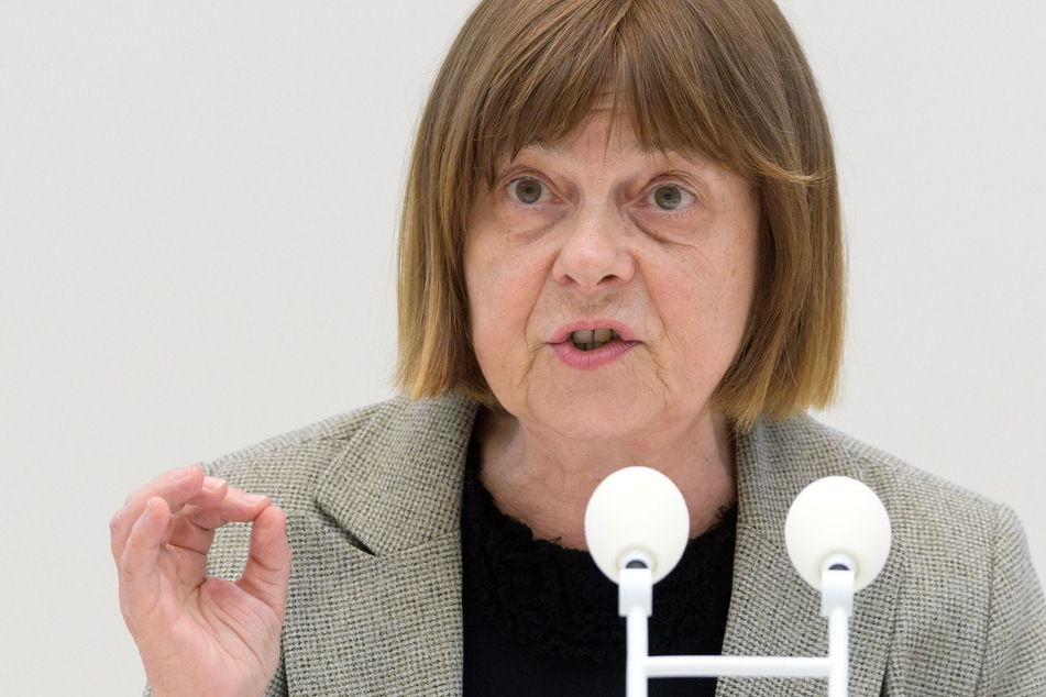 Brandenburgs Gesundheitsministerin Ursula Nonnemacher (Grüne) stellt am Freitag die Pläne für die Impfungen gegen das Coronavirus im Land vor.