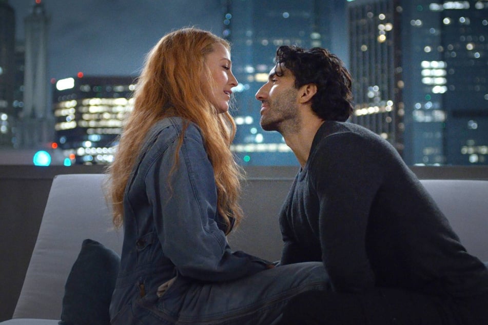 Blake Lively (l.) and Justin Baldoni co-starred in the 2024 flick It Ends With Us, which Baldoni also directed.