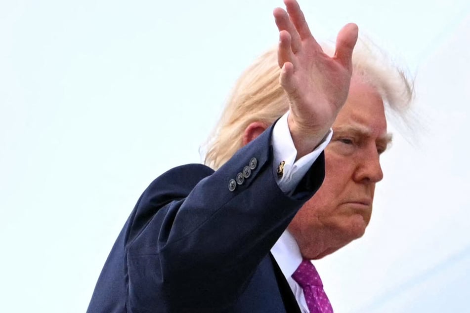 Trump calls on other countries to just seize Strait of Hormuz – without US help