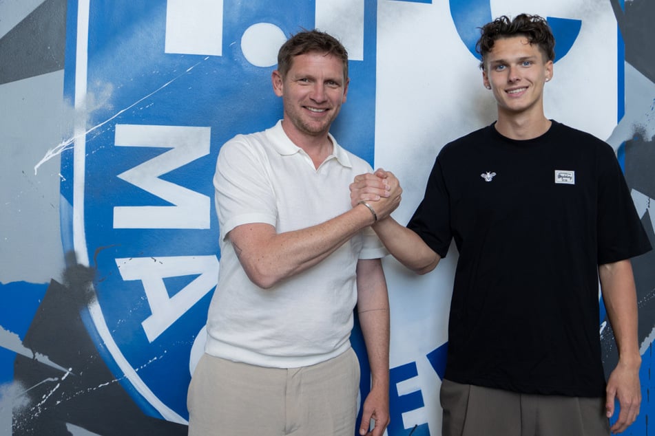 In der letzten Regionalliga-Saison kam Kevin Manthey (r., 19) auf insgesamt 18 Einsätze.