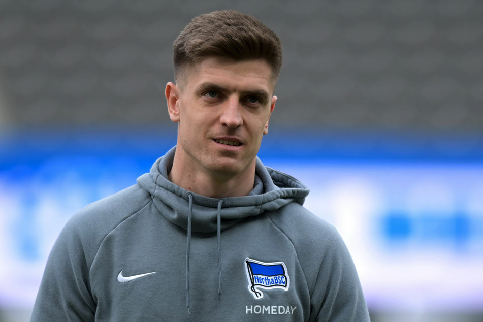 Hertha-Stürmer Krzysztof Piatek (25) musste sich nach der Länderspielpause im September in Quarantäne begeben und konnte seiner Mannschaft beim Aus im DFB-Pokal nicht helfen.