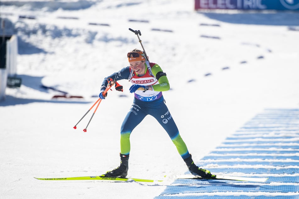 Anamarija Lampič (28) mauserte sich innerhalb weniger Jahre zur Podestkandidatin im Biathlon, jetzt steht sie ohne Trainer da.