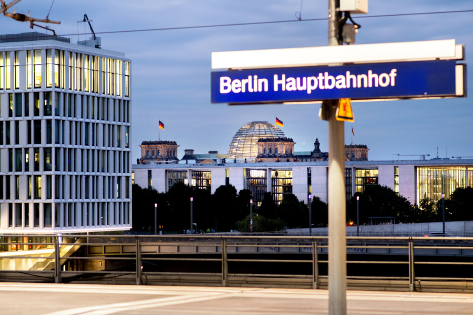 Der Berliner Hauptbahnhof ist für den ersten geplanten Streckenabschnitt die Endstation.