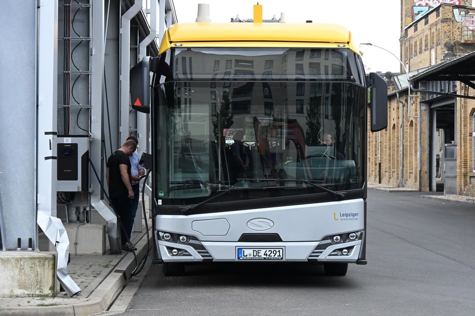 In Zukunft wollen die Leipziger Verkehrsbetriebe komplett auf Elektro-Busse setzen.