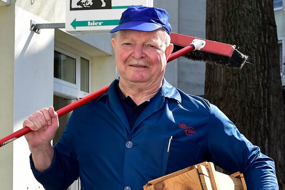 Kabarettist Stephan Dettmeyer (71) alias Eduard Sachsenmeyer bewahrt Sächsisch durch Kultur, Spaß und Unterhaltung.