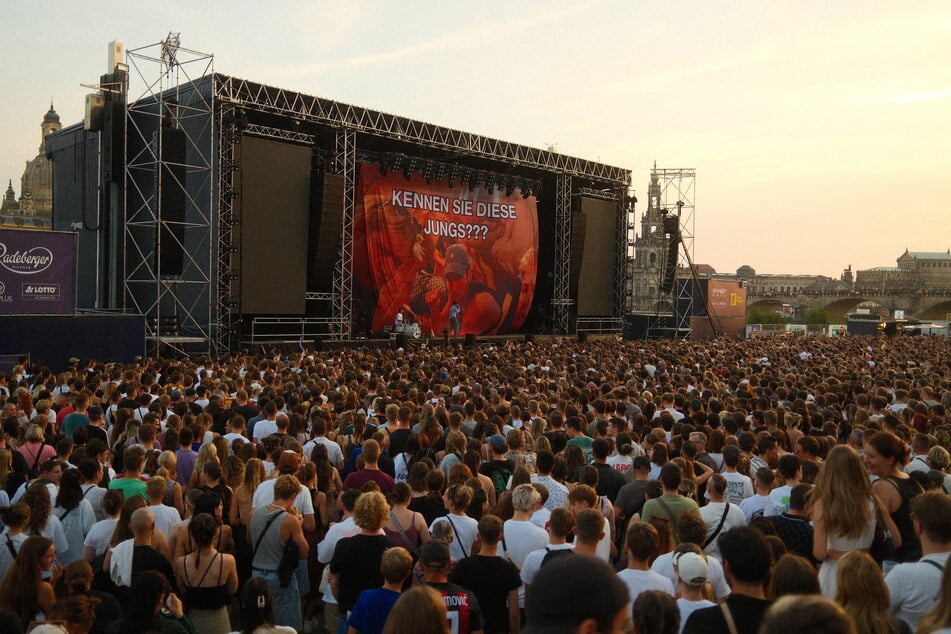 Das Konzert-Gelände war voll.