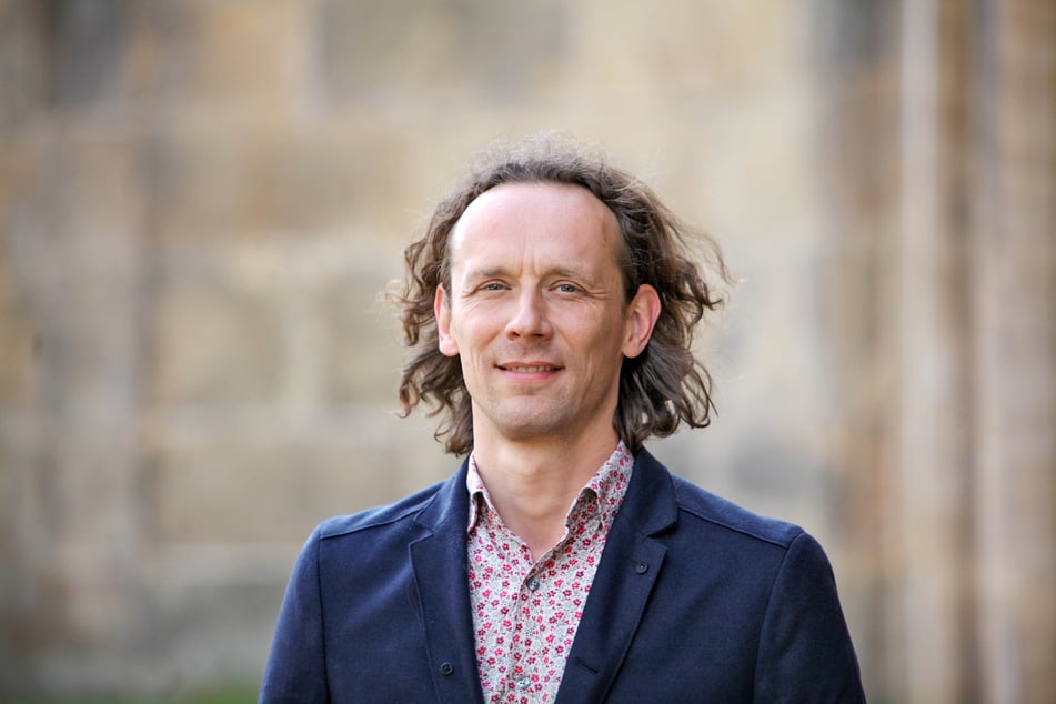 Der Dresdner Bau-Investor Frank Wießner (51) schenkt der Stadt das Narrenhäusel zurück.