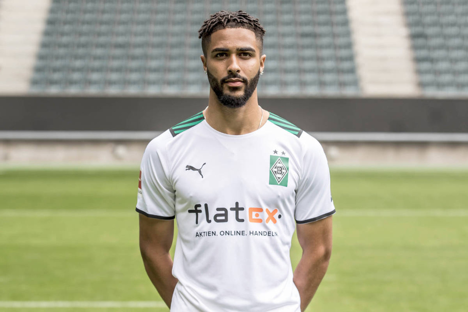 Am Samstagabend könnte Neuzugang Keanan Bennetts (23) sein Debüt für die Lilien geben. Der zuletzt vereinslose Linksfuß stand bis zum Sommer 2022 bei Borussia Mönchengladbach unter Vertrag.