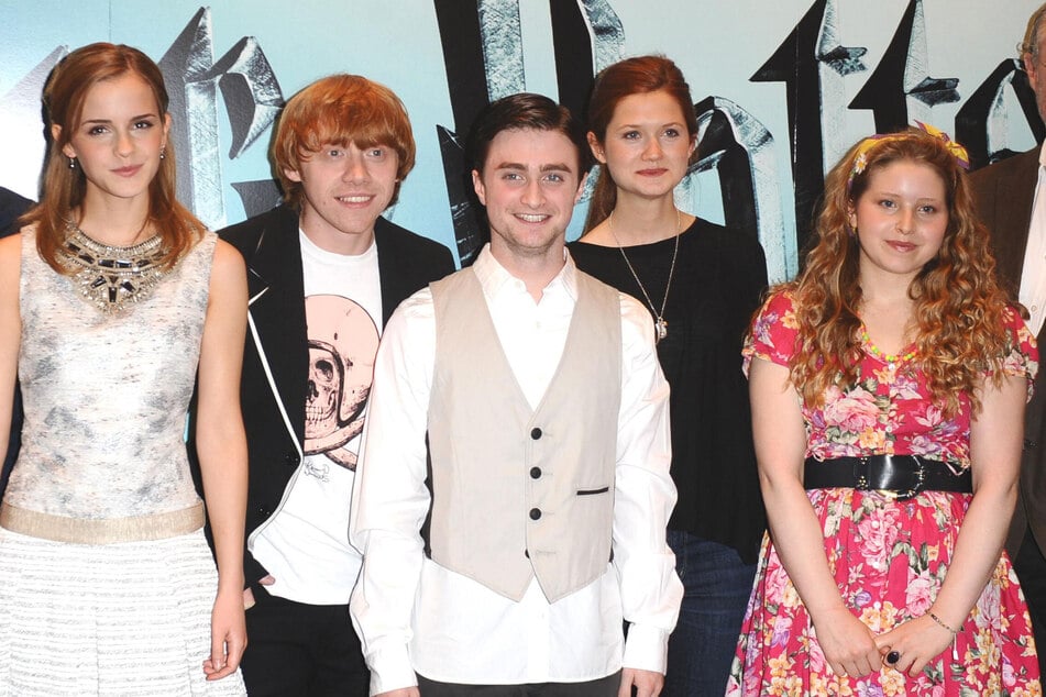 Jessie Cave (r.) und ihre "Harry Potter"-Co-Stars bei der Premiere von "Harry Potter und der Halbblutprinz" im Jahr 2009. (Archivbild)