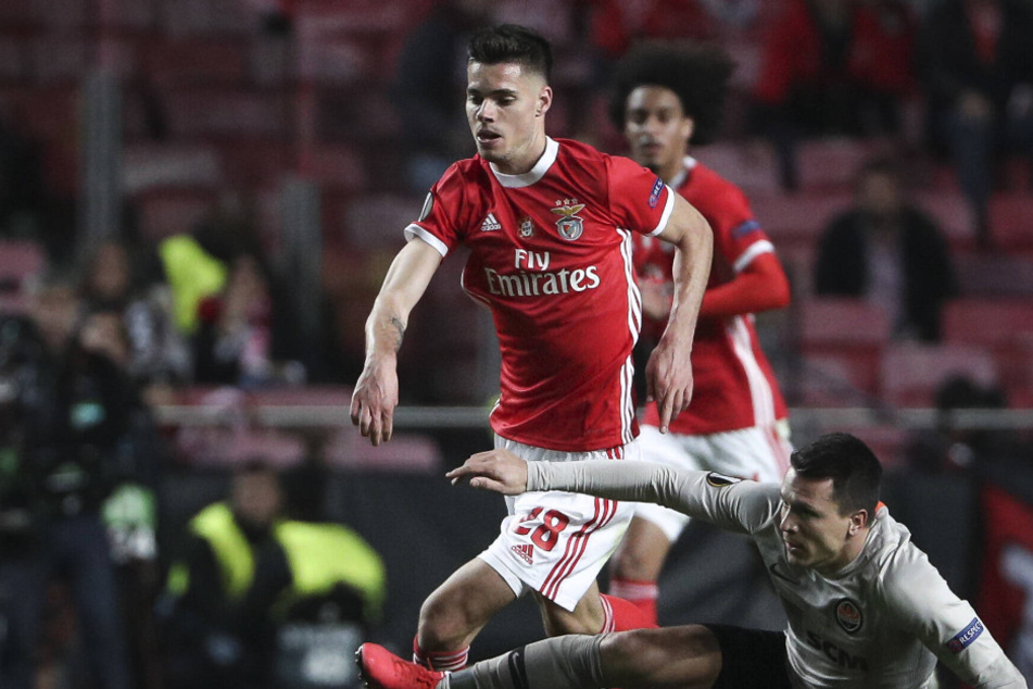 Julian Weigl (24) trägt seit 2020 das Trikot von Benfica Lissabon.