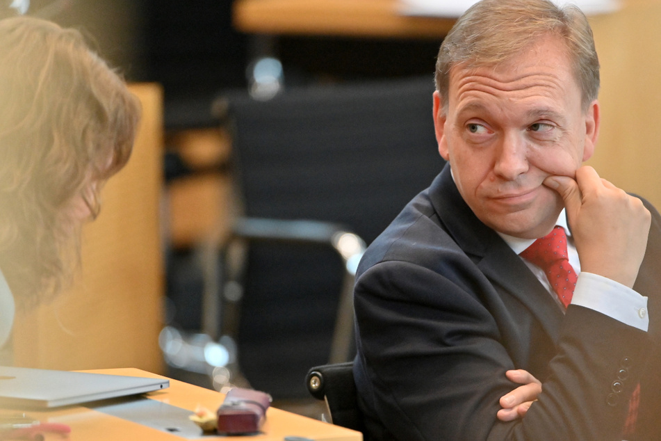 Thüringens SPD-Chef Matthias Hey (51) ist für eine Auflösung des Thüringer Landtags. Dafür braucht es aber genügend Stimmen.