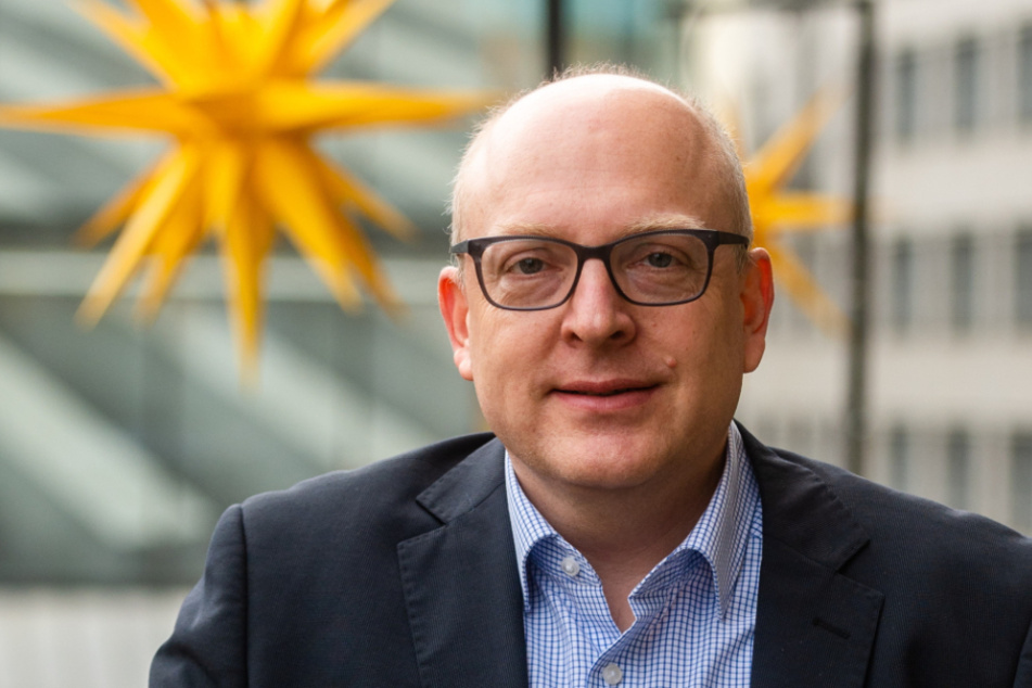 Oberbürgermeister Sven Schulze (49, SPD) verschickte die neuen Arbeitszeitvorgaben an die Erzieher.