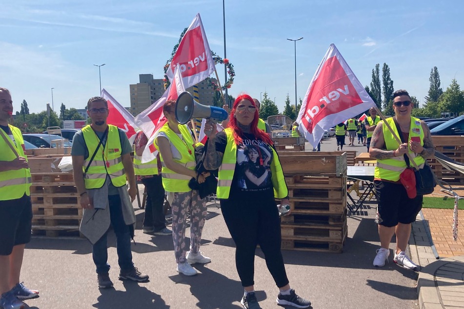 Im April wurde erstmals zum Streik bei Ikea aufgerufen, hier in Magdeburg.