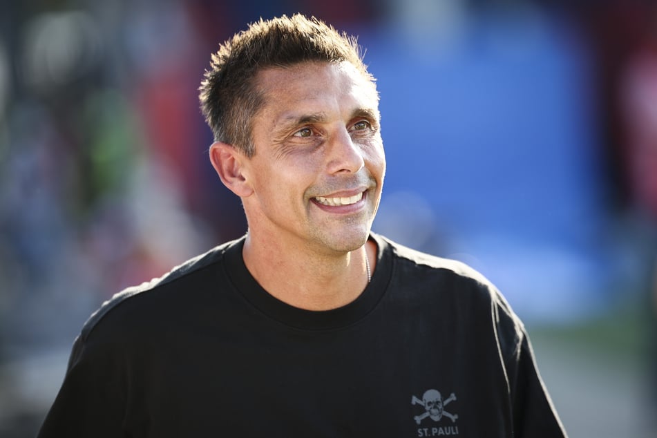 St.-Pauli-Trainer Marcel Rapp (47) schätzt die erste DFB-Pokalpartie gegen Rot-Weiss Essen als schwer, aber machbar ein.