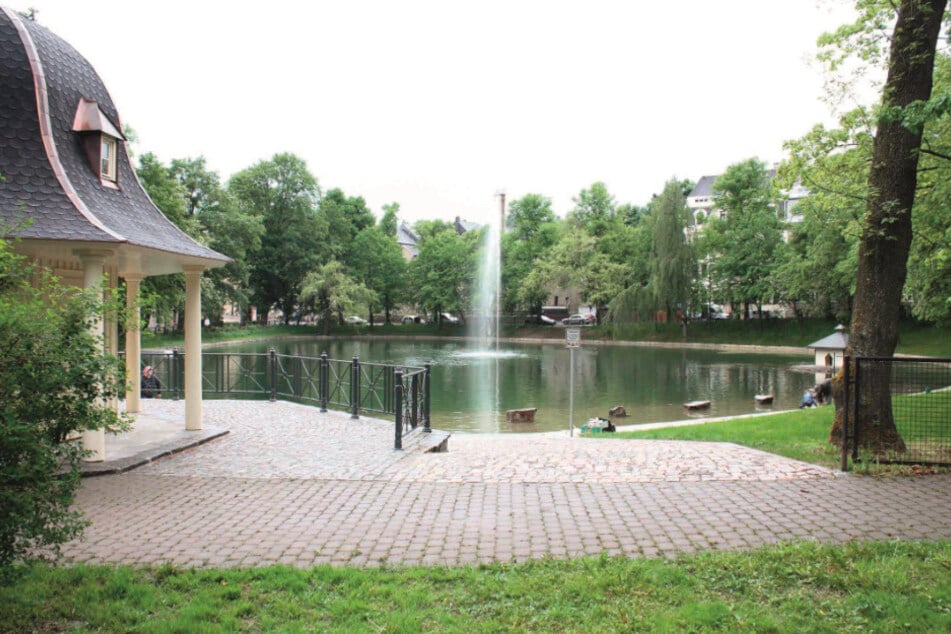 Auch am Schutzteich ist das Trinken von Alkohol untersagt.