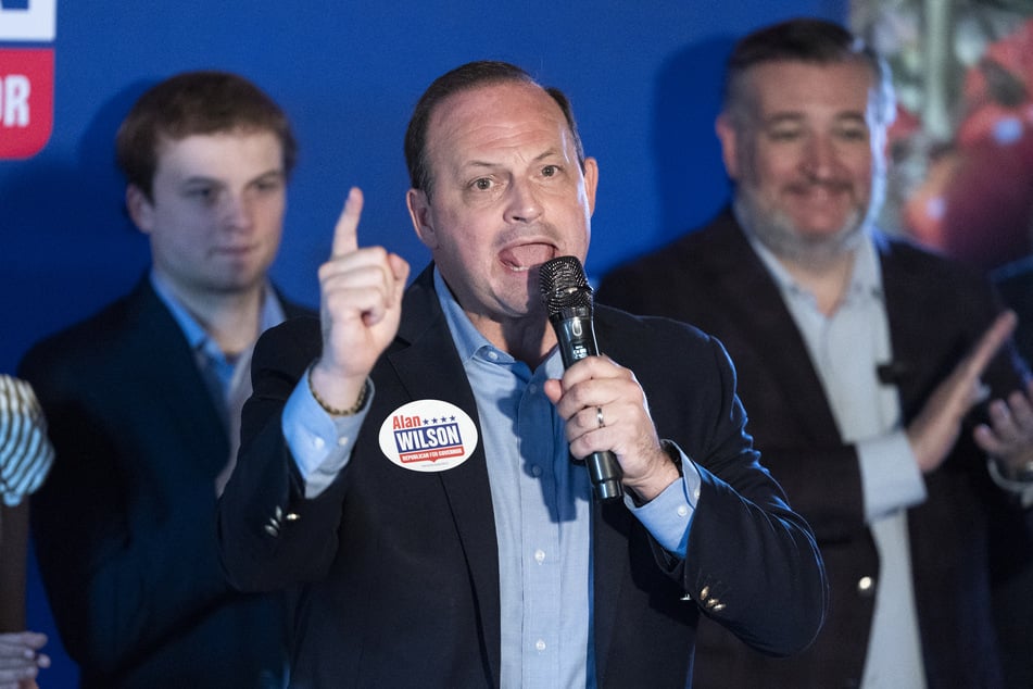 South Carolina Attorney General Alan Wilson campaigns for governor alongside Senator at Doc's Barbeque in Columbia on June 22, 2026.