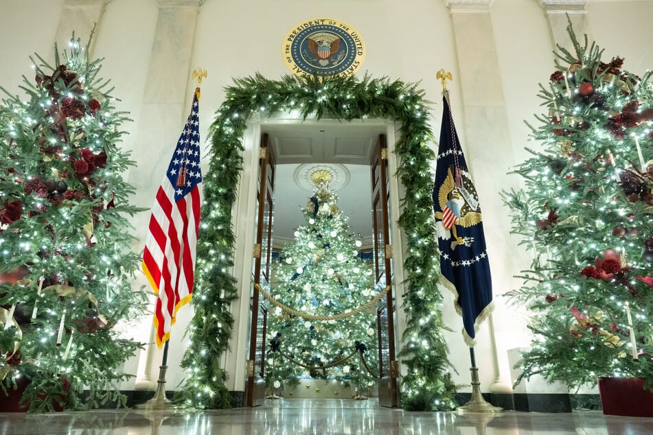 Melania Trump unveils scaled-down White House Christmas display amid ballroom construction