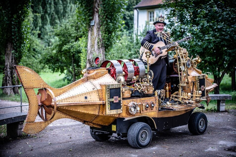 Zum ersten Mal findet das Fantasy-Festival "Annotopia" auf Schloss Augustusburg statt. Auch Musikkünstler Nautilus ist mit dabei.