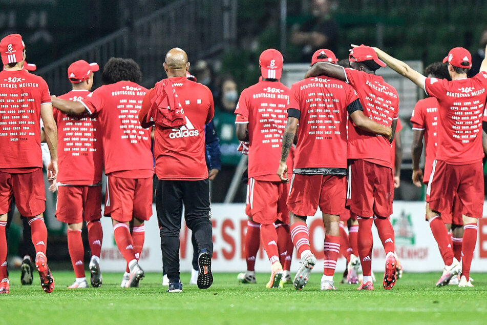 Der FC Bayern feiert die achte Meisterschaft in Folge.