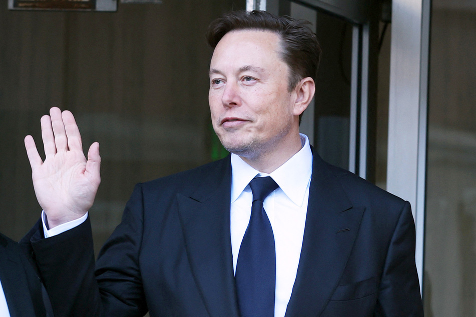 Elon Musk (51) hat bereits ein Abo-Modell auf Twitter eingeführt.