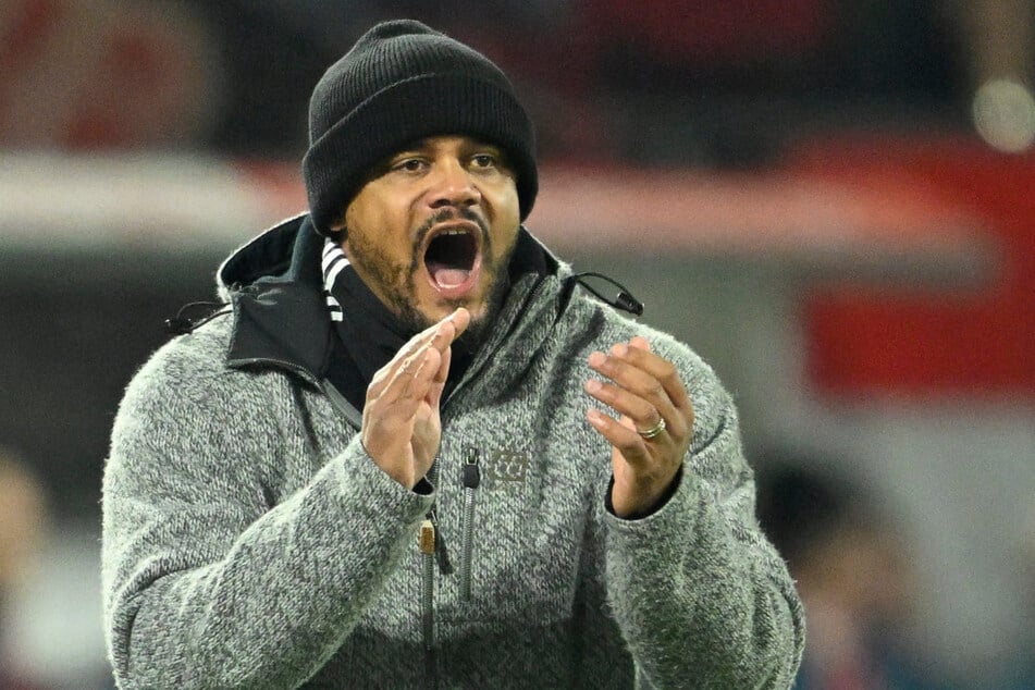 Münchens Trainer Vincent Kompany (39) sieht trotz der Verletzungen keinen Grund zur Panik: "Hätte auch schlimmer kommen können."