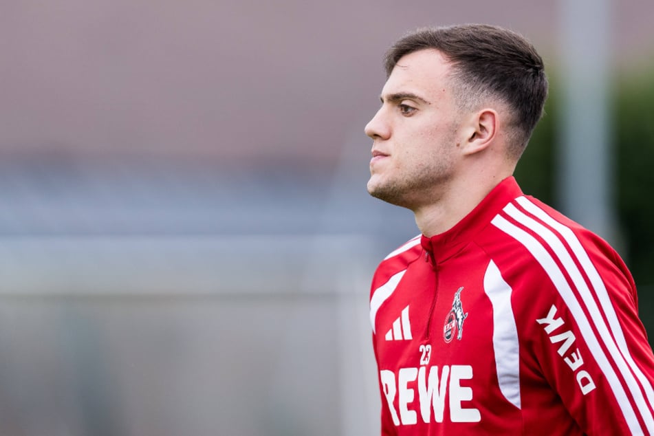 Für rund eine Million Euro hat der 1. FC Köln Mittelfeldspieler Paul Okon-Engstler (21) vom Sydney FC aus Australien geholt.