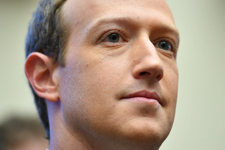 Meta-Chef Mark Zuckerberg (38) will 2023 zu einem "Jahr der Effizienz" machen und jede Menge Kosten einsparen.