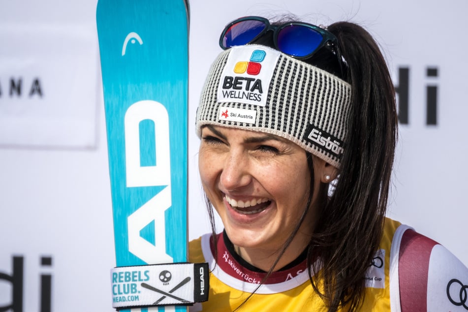 Ski-Star Stephanie Venier (30) hat gut lachen, denn auch ohne Gemüse läuft es bei ihr rund.